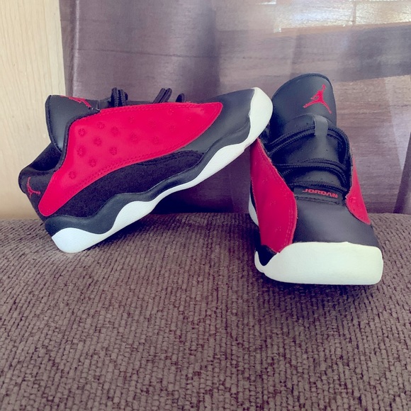 jordan 13 low red berry 9c - Picture 2 of 3